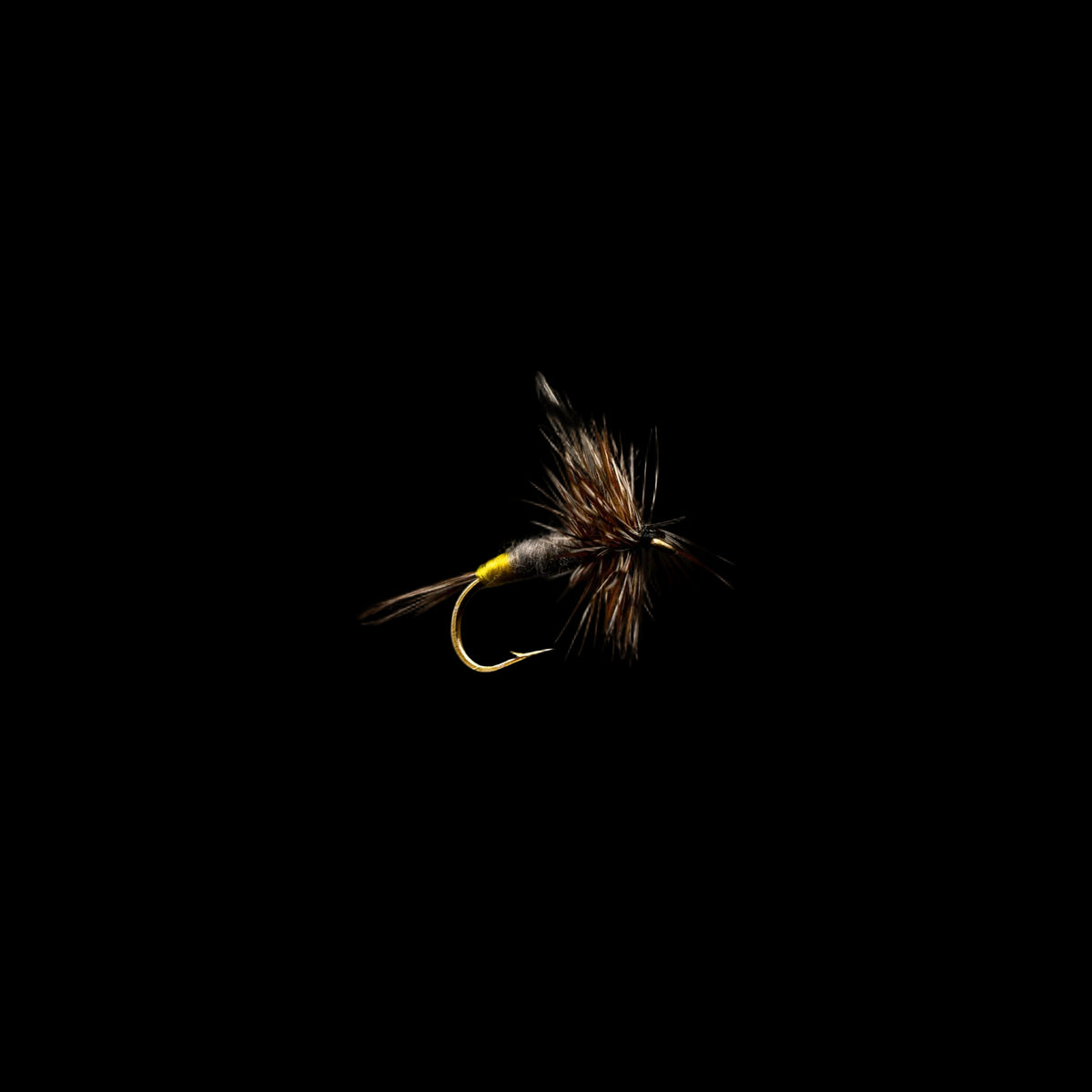 Female Adams – Classic Mayfly Dry Fly - FINATICS Fly Company